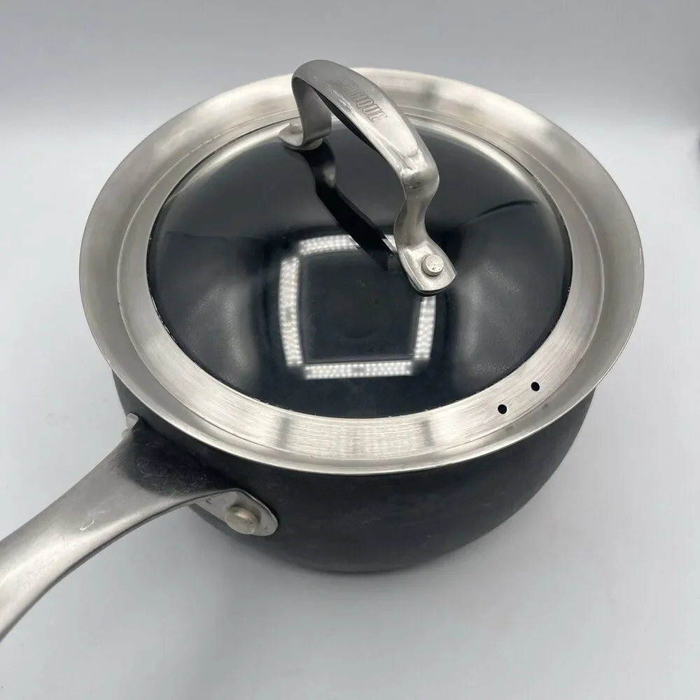 BELGIQUE 3 Quart HARD ANODIZED Saucepan and Glass Lid - Tools of Trade 30209